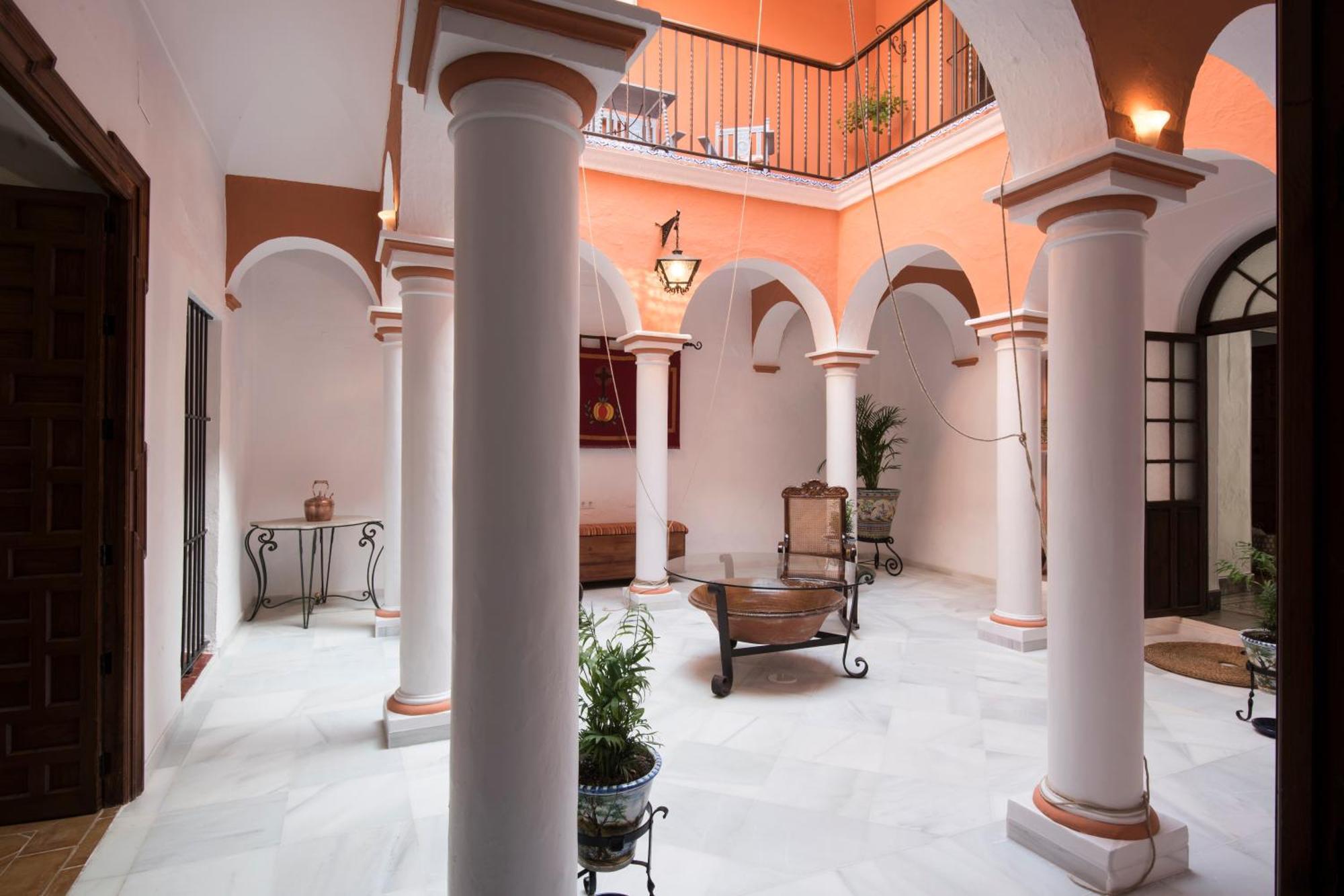 La Casa Del Santo * Carmona (Seville)